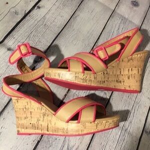 NWOT BONGO Tan and hot pink wedge sandals SZ 7